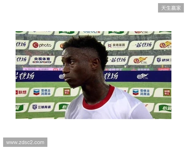 博主:蓉城外援卡隆目前仍处于留队状态,但已不可能随队踢中超 博主:蓉城外援卡隆目前仍处于留队状态,但已不可能随队踢中超